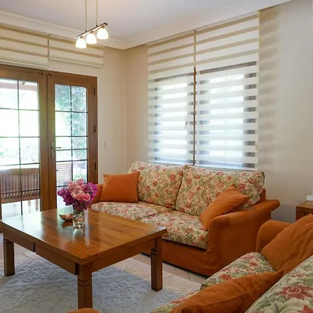 Private In A Beatiful Pine Forest And Walking Distance To Town Center Villa