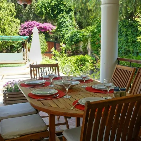 Villa Private In A Beatiful Pine Forest And Walking Distance To Town Center Fethiye